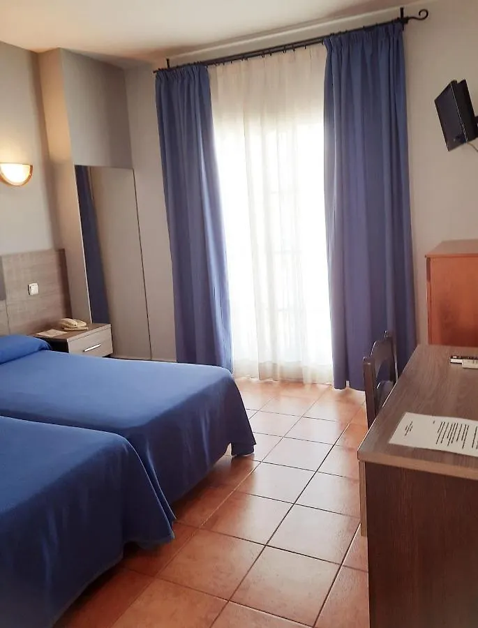 Hostal La Colonia Marbella Pensjonat